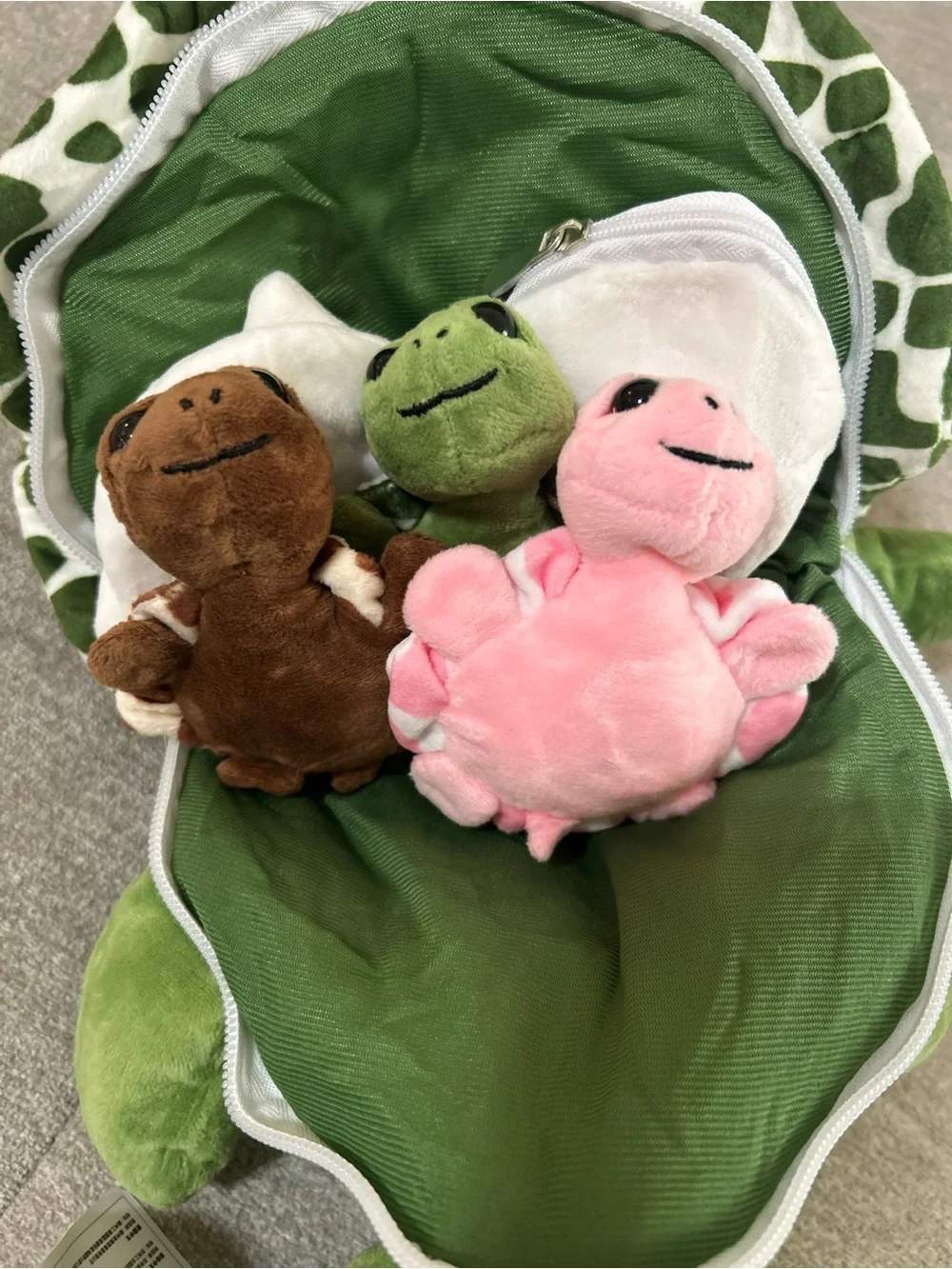 MorisMos Plush Sea Turtle with zippered pouch and 3 babies